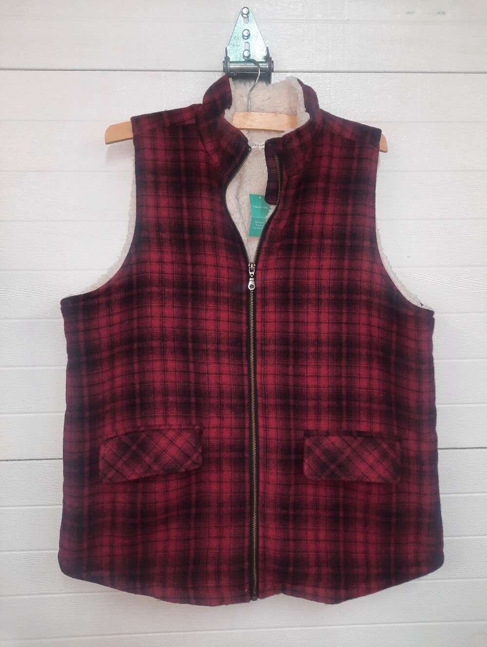 Nwt Maurices Plaid Vest